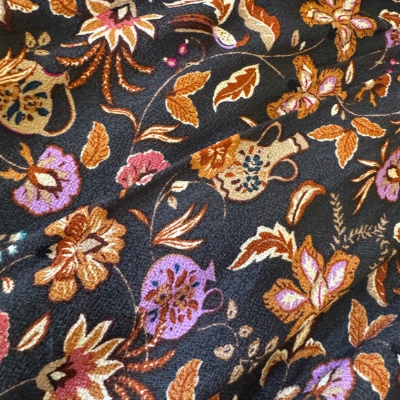 Elmirette Printed Dress - Picture 7 of 9